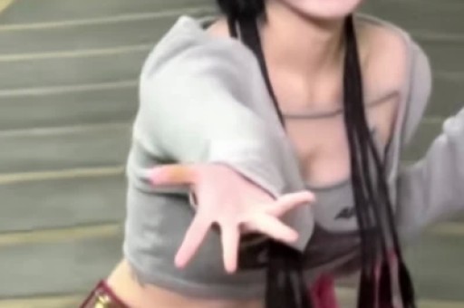 炸裂！56岁修庆彻底塌房！14分钟出轨录音疯传和刘亦菲还有关系