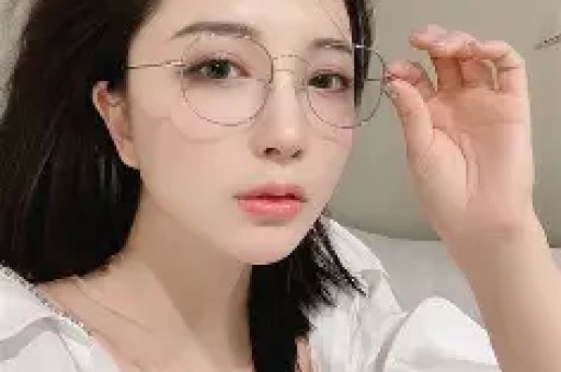 碰瓷胖东来的网红夫妻被逮捕所谓“打假人”竟是最大假货贩子